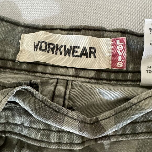 Levis Camo Cargo Shorts Mens Size 42 US - Picture 5 of 12